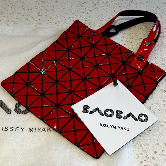 Handbags - NWT Tile Purse